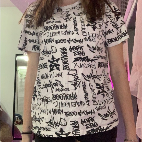 black and white zooyork short sleeve t-shirt - west 49 - Picture 1 of 2